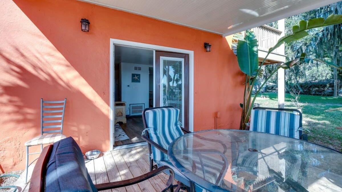 Retro Rainbow At Herb River- Orange Oasis #1 Savannah Exterior photo